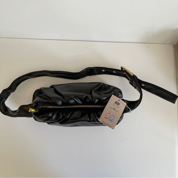 ๐ค Most Wanted Cloud Crossbody Bag โ Black, Non-Leather โ NWT - Picture 11 of 16